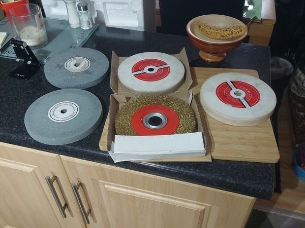 ston and aluminium oxide 8 inch wheels plus new wire wheek - Main image