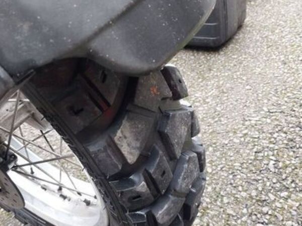 BMW F 650 GS 2003 - Main image