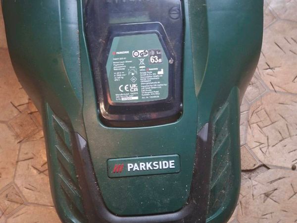 robotic  lawnmower  Parkside - Main image