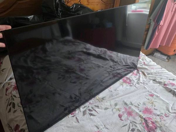 Samsung 50" smart tv - Main image