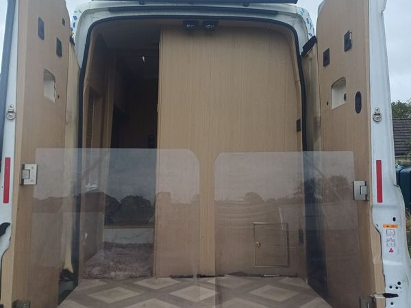 Converted camper van - Main image