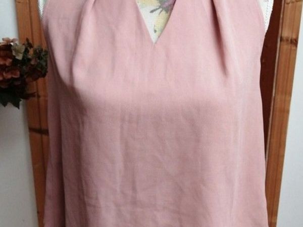 Penny's peach top new with tags size 8 width 38" l - Main image