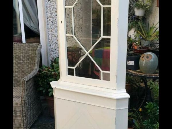 Antique Mahogany corner cabinet, with glass and do - Main image