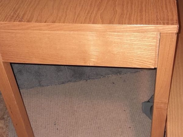 Ash table - Main image
