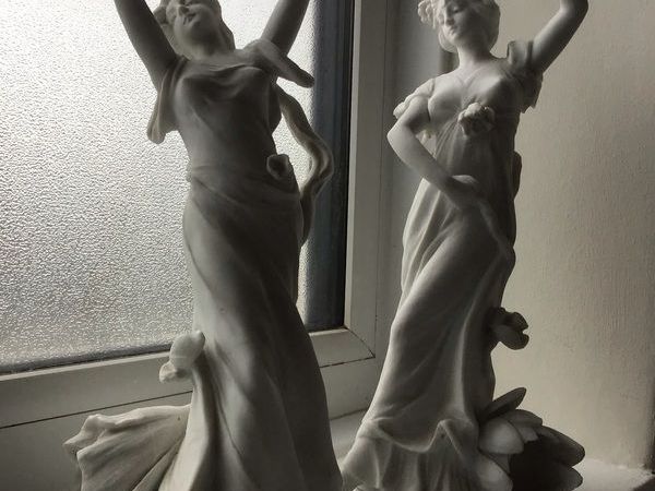 statues - Main image
