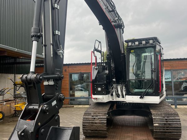 Hidromek 145 - Main image