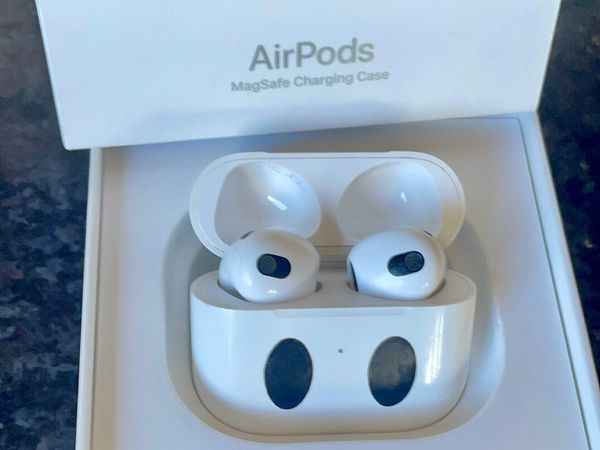 Apple Airpods (3rd Gen)/Magsafe Charging Case - Main image