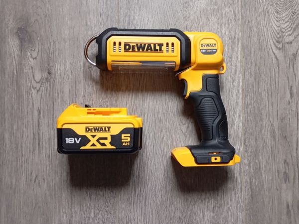 DeWalt Worklight & Battery (New) - Main image