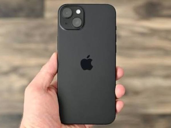 iPhone 15 128GB Unlocked - Main image