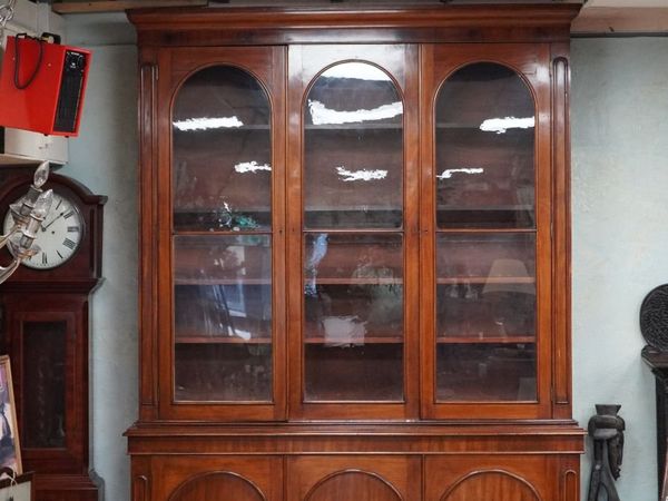 Victorian Mahogany Library Bookcase - Main image