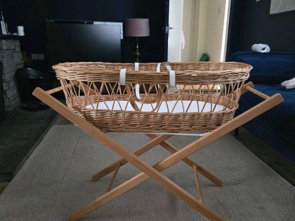 Moses Basket - Main image
