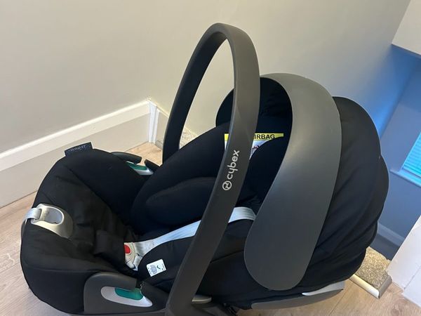 Cybex infant car seat - Main image