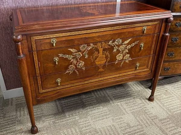 Beautiful marquetry French style neoclassical ches - Main image