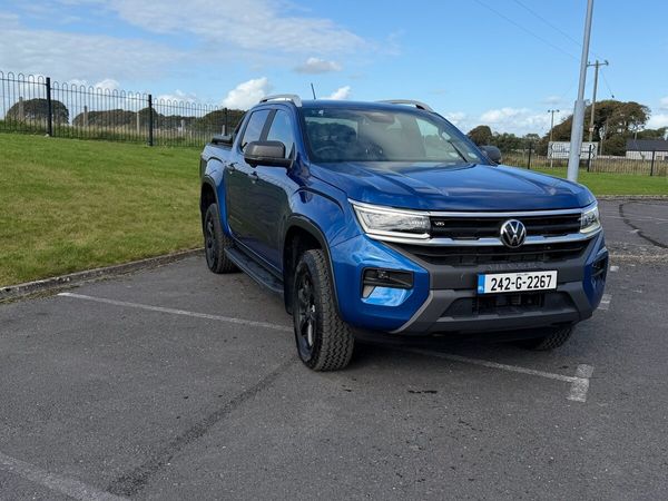 2024 VW AMAROK low mileage - Main image