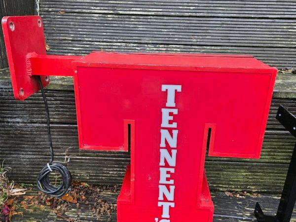 Original Tennent’s double-sided illuminated pub - Main image