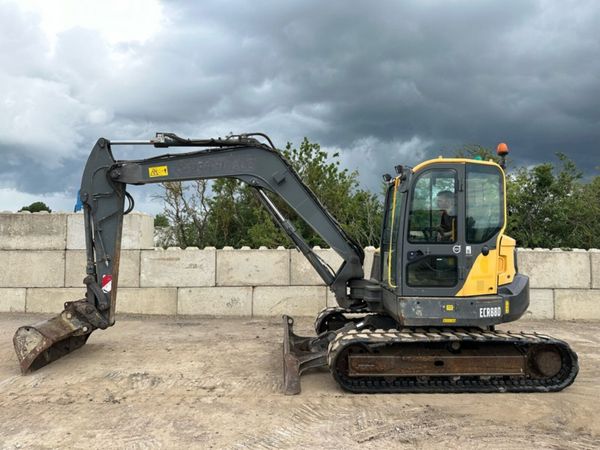 2015 Volvo ECR88D - Main image