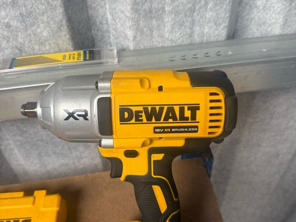 DeWalt DCF900N-XJ 18V Li-Ion XR 1/2” Hog ring - Main image