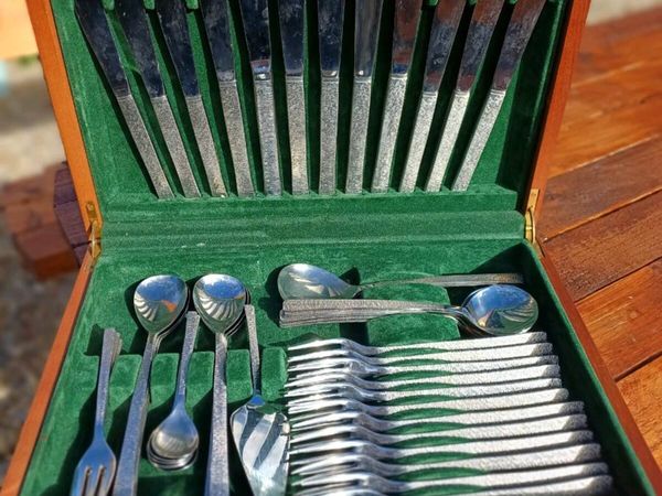1960s Viners Stainless Steel Cutlery Set - Main image