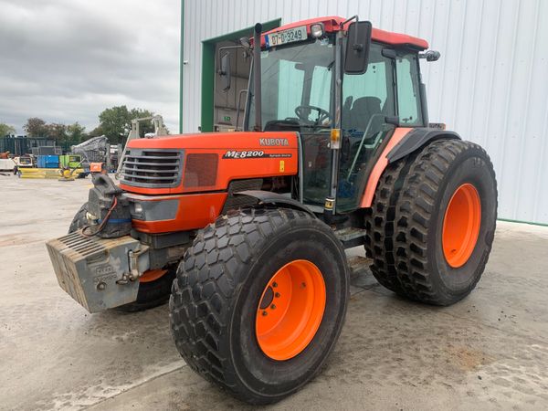 UNRESERVED 2007 KUBOTA ME8200 4WD TRACTOR FOR AUCT - Main image