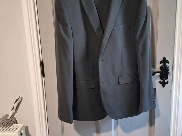 Mens suit - Main image