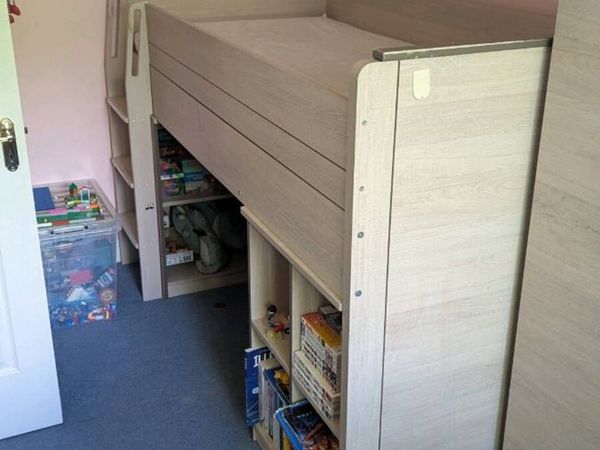 Child/Teen bed - Main image
