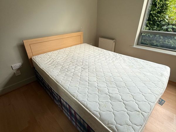 Double bed - Main image