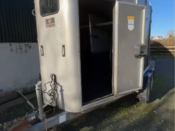 2007 Ifor Williams Horsebox For Sale - Main image