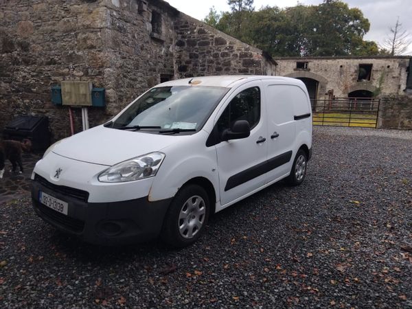 2013 Peugeot Partner 1.6D - Main image