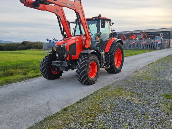 Kubota M6-142 - Main image