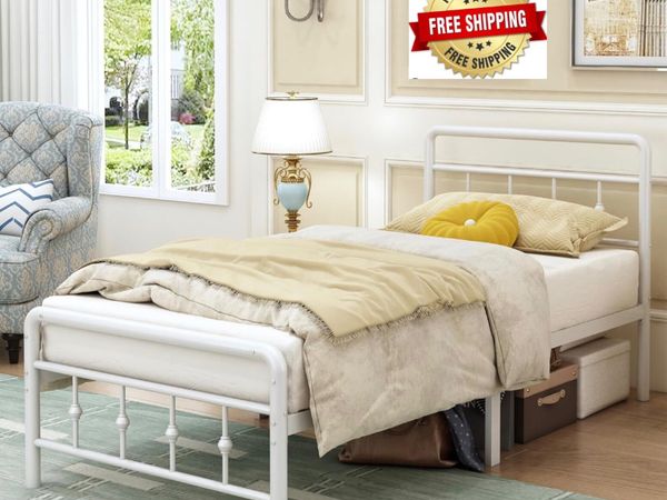 Single Bed Frame with Victorian Headboard, 90 x 19 - Main image