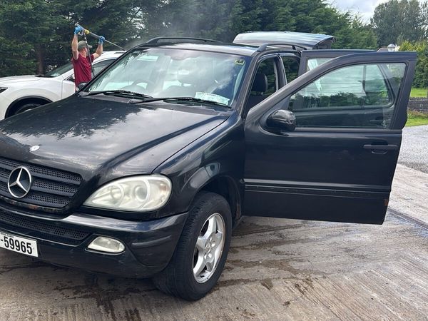 Mercedes Benz ML270 Tax & CVRT 2 seater - Main image