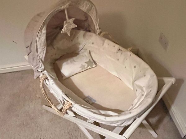 Moses Basket - Main image