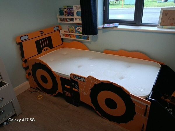 JCB kids bed - Main image