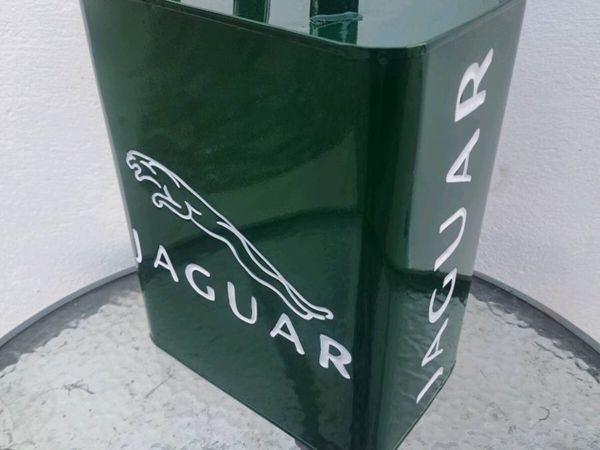 Jaguar oil can - Main image