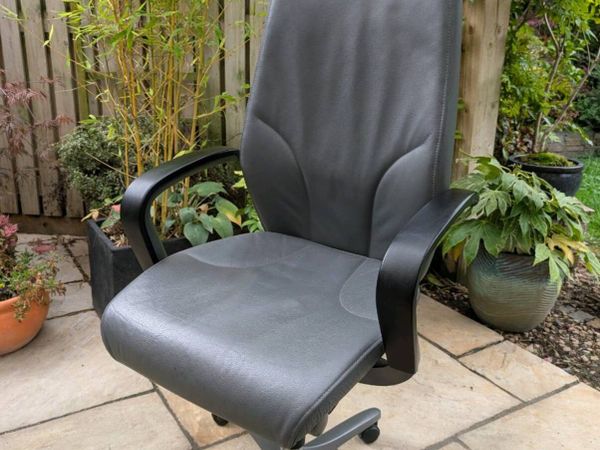Ergonomic office chair - Main image