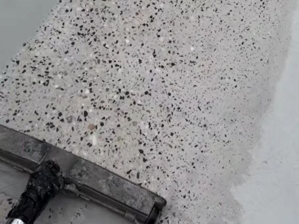 Concrete grinder for hire - Main image