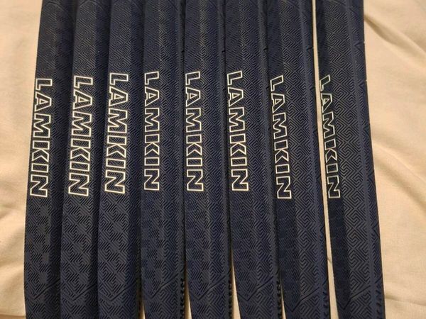 8 x New Putter Grips - Main image