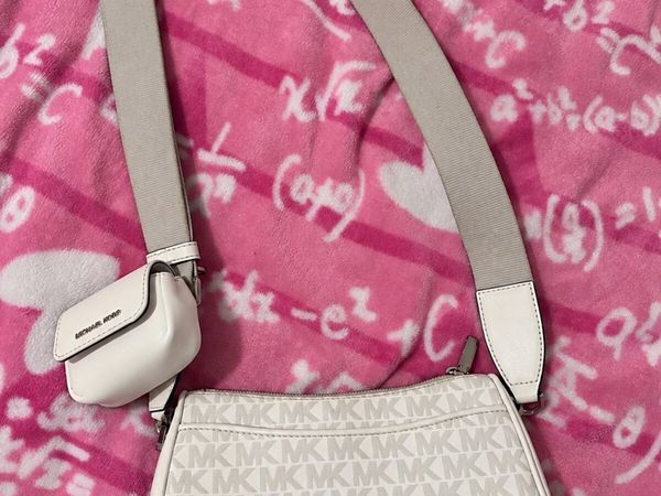 Michael Kors bag - Main image