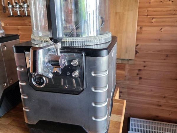 Blade beer machine - Main image