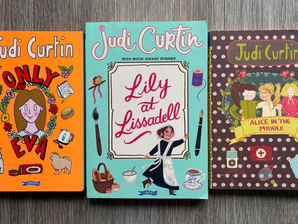 Bundle of 3 children's paperbacks by Judi Curtin - Main image