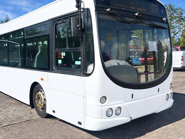 Scania K94 Wright Bus - Main image