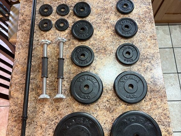 Good Metal Weights Set, Solid Metal Weights, Solid Metal Barbell, Solid Metal Dumbbells!! - Main image