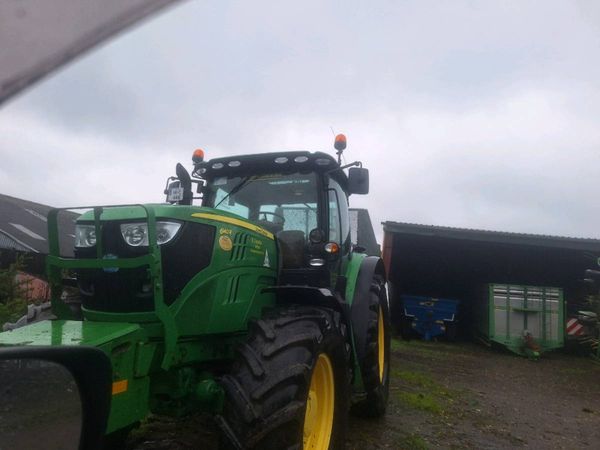 Tractors export sales - Main image
