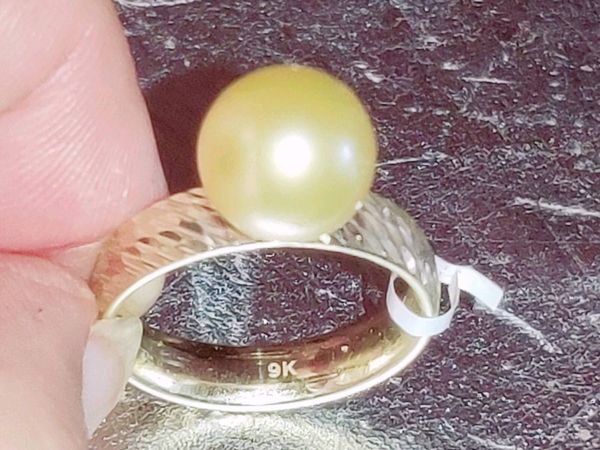 DEEP SEA CHAMPAYNE PEARL, 9CT Gold New Ring ! - Main image