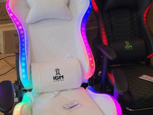 Gaming chair with rgb and speakers brand new - Main image