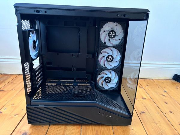 Lian Li V100 PC Case - Main image