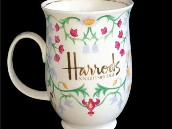 Pristine Vintage Harrods Knightsbridge Mug - Main image