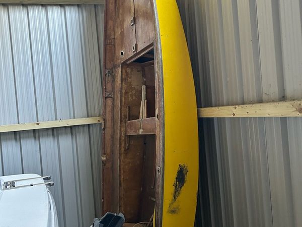 Wooden plywood boat - Main image