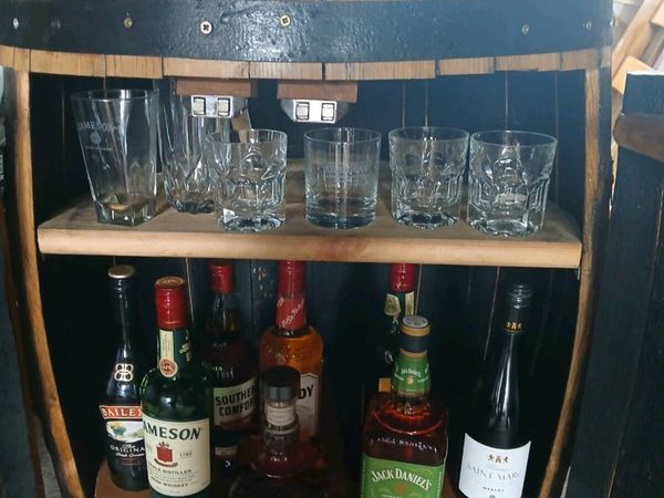 Drinks cabinet - Main image