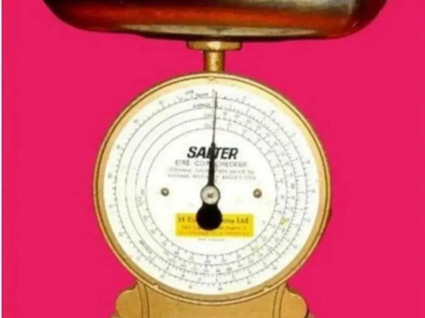 Vintage Salter Eire Coin Checker Scale – Rare - Main image